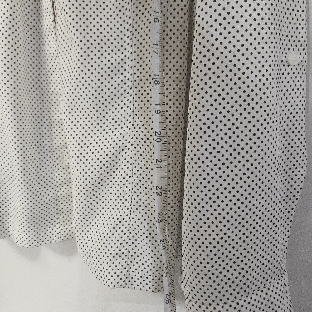 Como Stretch White Polka Dot Button Down Blouse! - Picture 4 of 6
